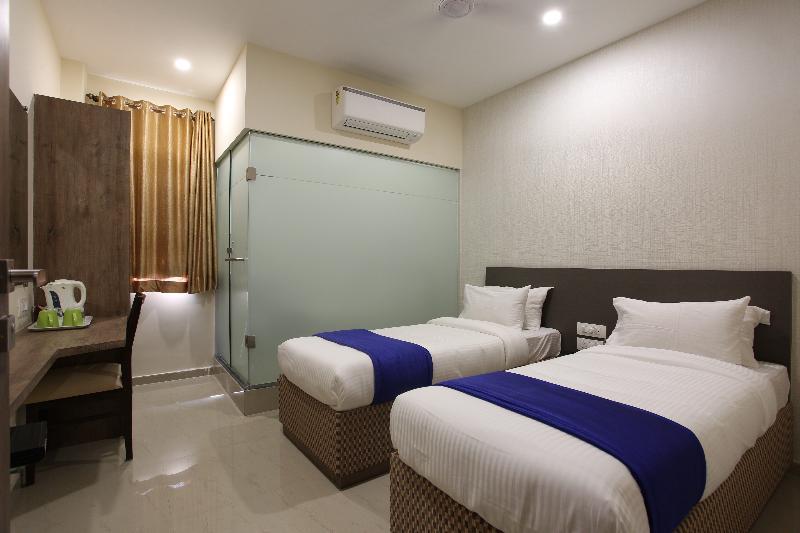 Ocean Suites Hotel Mumbai Exterior photo
